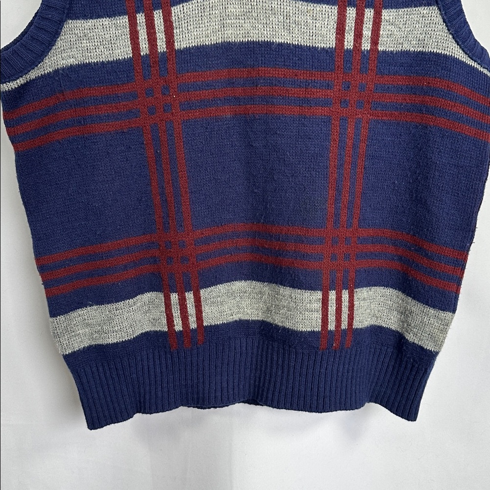 Le Tigre Men's V-Neck Sweater Vest in Navy and Gray - Picture 4 of 7